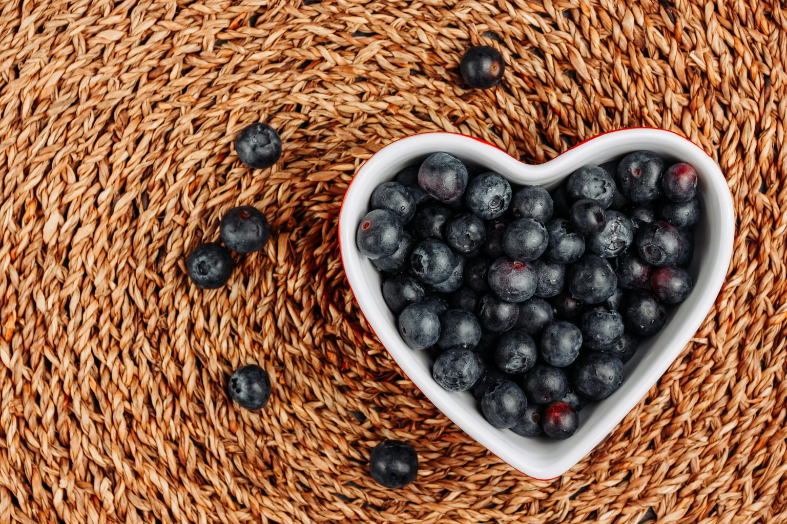 Açaí é superalimento? Os benefícios do fruto que conquistou o mundo